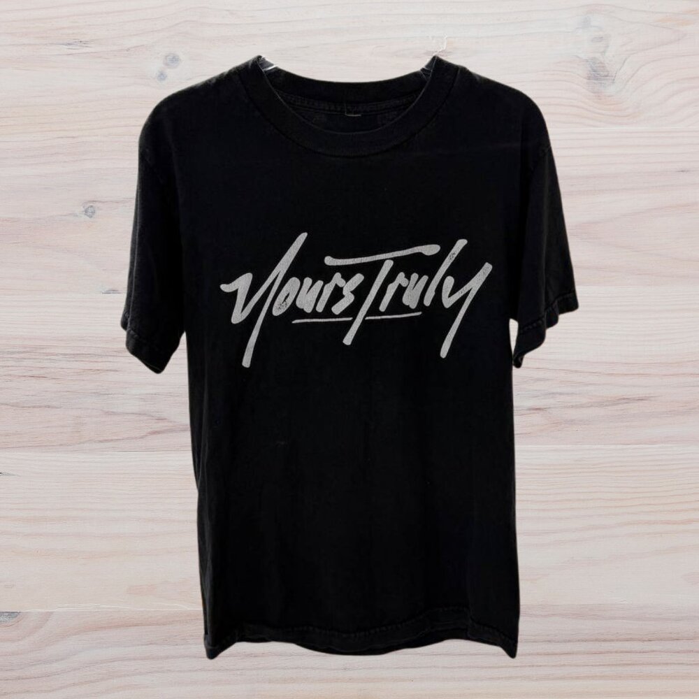 Yours Truly Forever 2017 Phora tour T shirt - Size M